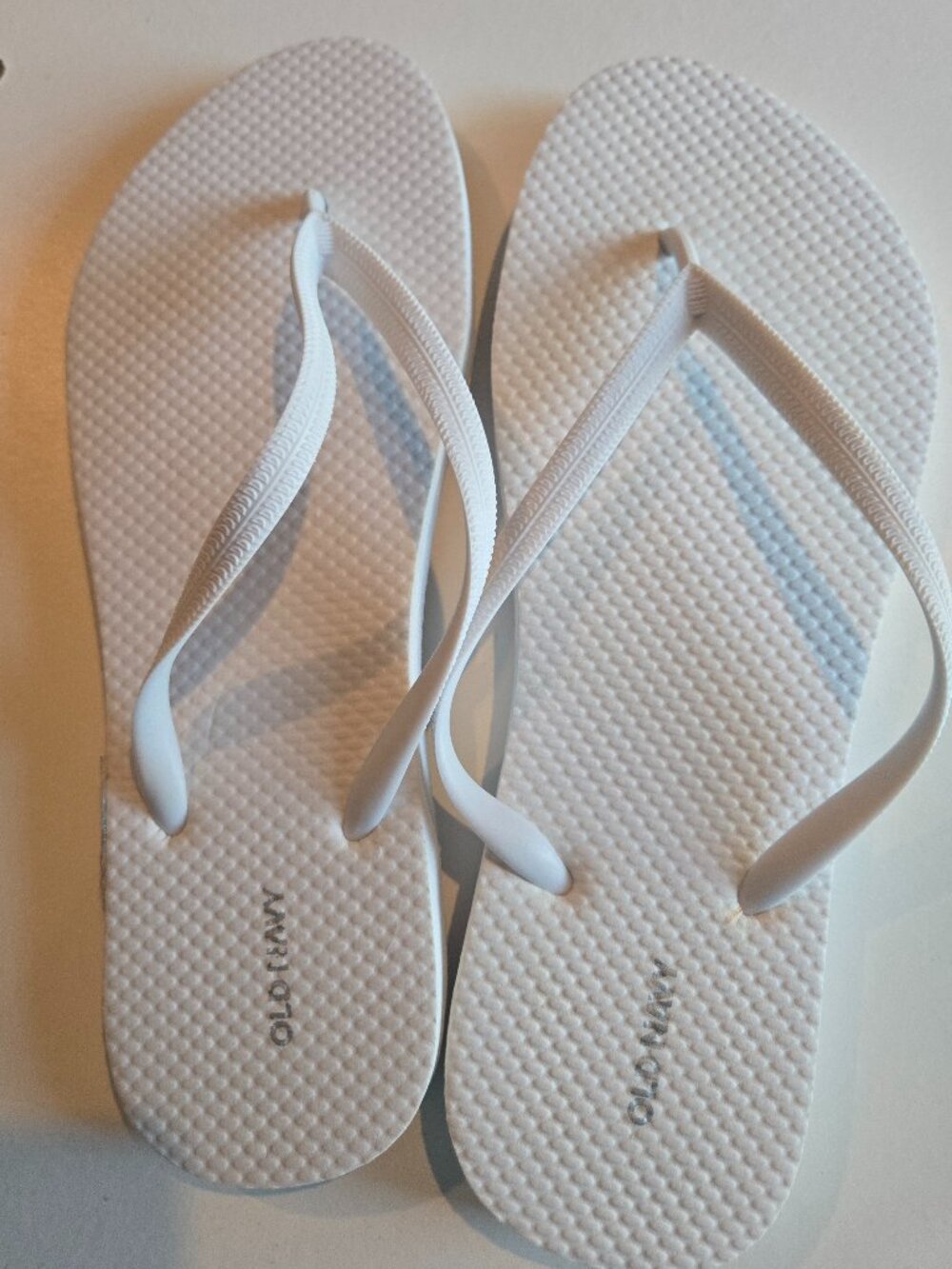 Old Navy Brand New Flip Flop Sandals Size 9